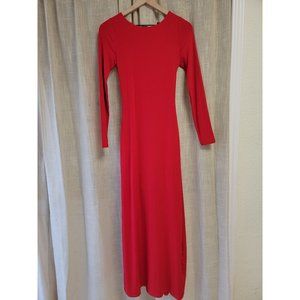 NWT- Guess Long Sleeved red dress with cutout back and‎ gold hardware-size Small